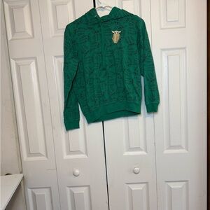 Green Children’s Hoodie with Graphic Baby Yoda Design‎